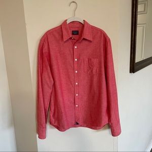 Mens Untuckit Button down collard shirt size M